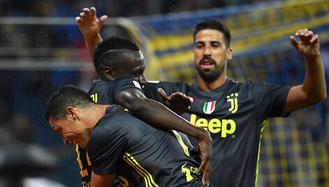 Cristiano Ronaldo sveikina Blaise'ą Matuidi