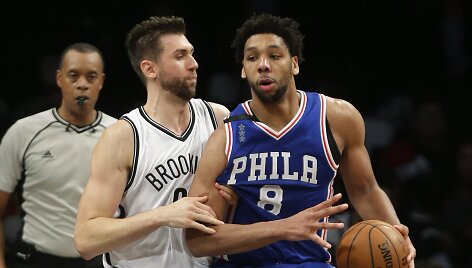 Andrea Bargnani ir Jahlilas Okaforas