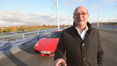 Visvaldo Matijošaičio verslas susigrąžino didelę dalį už šią „Ferrari“ sumokėtų mokesčių. Dabar aiškėja, kad tai galėjo būti neteisėta.