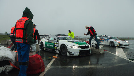 &bdquo;Hoptrans &ndash; Club Port by JR Motorsport&ldquo; komanda