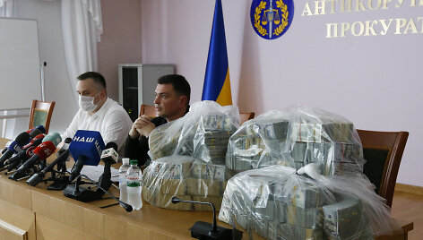 Ukrainoje už dujų bendrovės vadovo bylos nutraukimą siūlytas 6 mln. dolerių ky&scaron;is