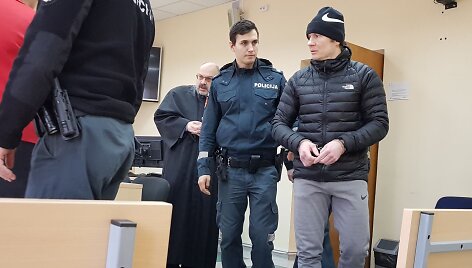 M.Laurinaitis daugybę metų slėpėsi nuo pareigūnų užsienyje.
