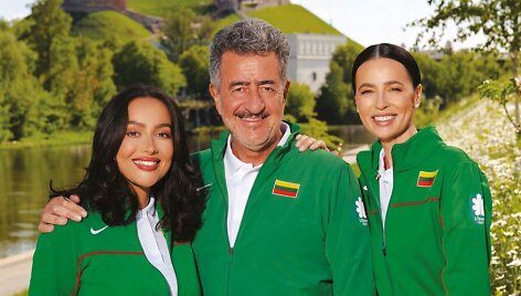Karolina, Asta, Antonio Meschino