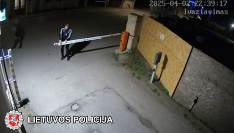 Bylos įkalčiai, užfiksuotas vyras
