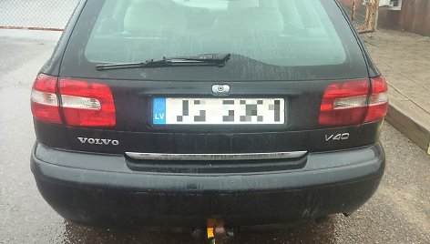 „Volvo V40“