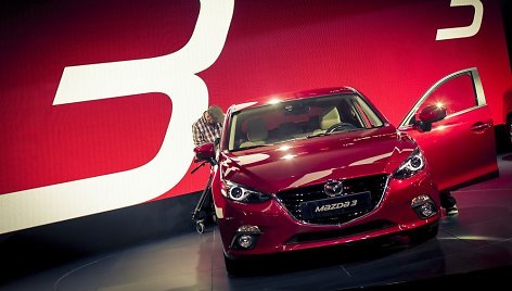 „Mazda 3“ hečbekas  