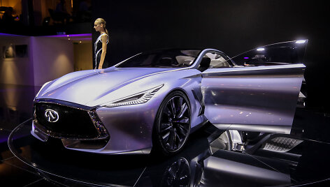 Koncepcinis &bdquo;Infiniti Q80&ldquo;