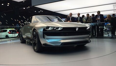 Nauji &bdquo;Peugeot&ldquo; automobiliai