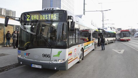 Vilniaus gatvėmis važinės naujieji &bdquo;Solaris Urbino 12 CNG&ldquo;