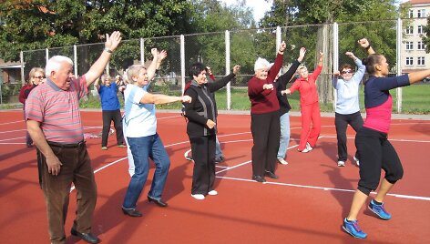 Klaipėdos senjorai visą spalį kviečiami kartu sportuoti.
