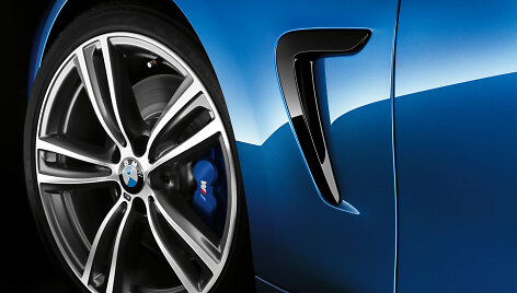 4 serijos BMW kabrioleto i&scaron;orės dizains 
