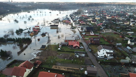 Patvinusi Dangės upė