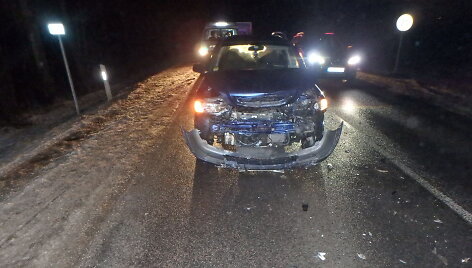 Girto &bdquo;Opel&ldquo; vairuotojo sukelta avarija Kauno rajone