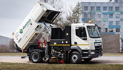 Elektra varoma gatvių &scaron;lavimo ma&scaron;ina Bucher