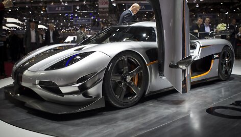 Greičiausias Ženevoje &bdquo;Koenigsegg One:1&ldquo;