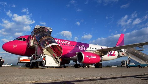 Pigių skrydžių kompanijos &bdquo;Wizz Air&ldquo; lėktuvas
