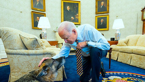 Joe Bidenas ir &scaron;uo