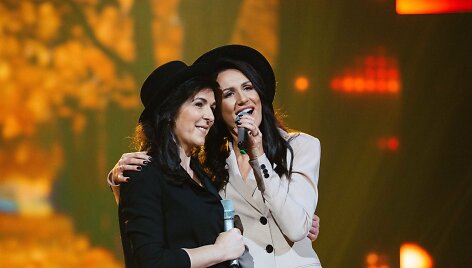 Katažina Zvonkuvienė su seserimi Alicija Nikonoviene