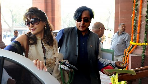 Shashi Tharoor ir Sunanda Pushkar