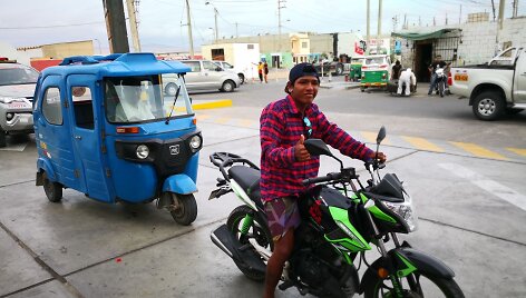 Peru degalinėje