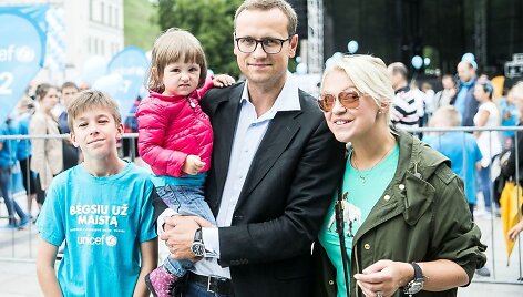 Agnė Grigaliūnienė su &scaron;eima