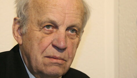 &Scaron;iaulių garbės pilietis profesorius Vytenis Rimkus sako, kad &Scaron;iaulius apkaltinti provincialumu vienareik&scaron;mi&scaron;kai negalima &ndash; kaip pramonės miestas &Scaron;iauliai anksčiau garsėjo visoje Europoje.