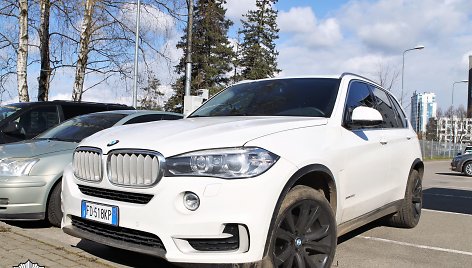 Vogtas BMW X5 automobilis