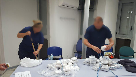 Kartu su prancūzų kolegomis, muitinės kriminalistai likvidavo gerai užsimaskavusių narkotikų kontrabandininkų grupuotę