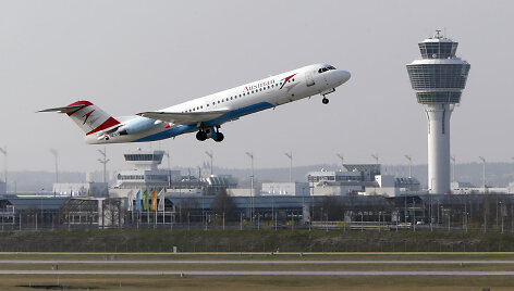 &bdquo;Austrian Airlines&ldquo; lėktuvas 