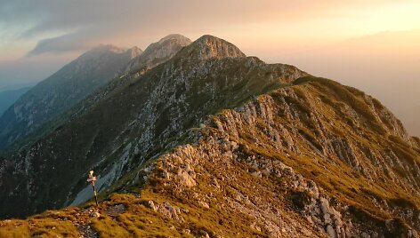 Piatra Krajulujo kalnai