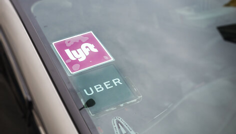 &bdquo;Lyft&ldquo; ir &bdquo;Uber&ldquo; logotipai