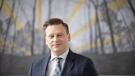 V.Benkunskas 