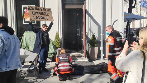 Protesto akcija prie „Charlie Pizza“ Kaune