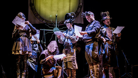 &bdquo;Keistuolių teatro&ldquo; spektaklis &bdquo;Edis Agregatas&ldquo;