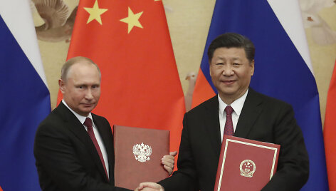 Vladimiras Putinas ir Xi Jinpingas