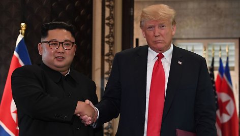 Kim Jong Unas ir Donaldas Trumpas