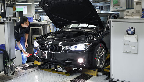 BMW naudos IBM technologijas