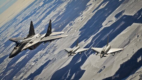 MiG-29 ir &bdquo;Eurofighter Typhoon&ldquo; naikintuvai