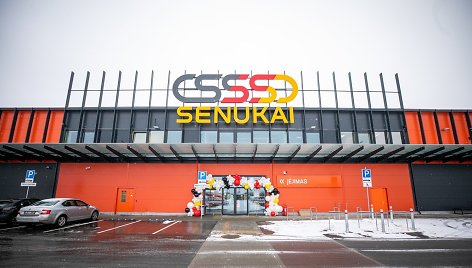 Parduotuvė „Senukai“