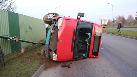 Seniems "Žiguliams" i&scaron;riedėjus į gatves sužeistos dvi klaipėdietės 