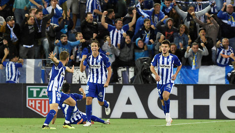 „Alaves“ 1:0 įveikė Madrido „Real“.