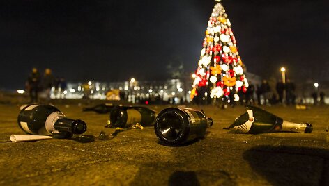 Kita Naujųjų metų sutikimo pusė.
