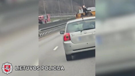 65de03ae05752_video_65de03a909ffc