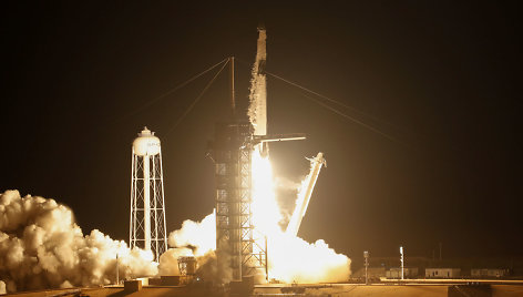 Raketos „Falcon 9“ startas