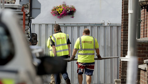 Britai vykdo tyrimą, kaip nervus paralyžiuojančia medžiaga apsinuodijo dar du žmonės.