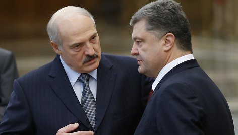 Ukrainos prezidentas Petro Porošenka ir Baltarusijos prezidentas Aleksandras Lukašenka