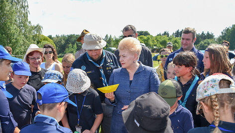 Prezidentė Dalia Grybauskaitė apsilankė tautinėje skautų stovykloje