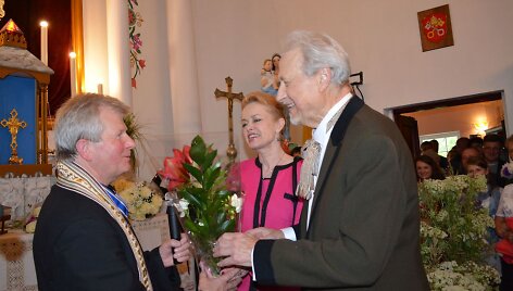 Kunigas Pranci&scaron;kus Čivilis &scaron;ventė jubiliejų