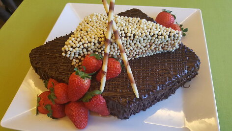 Tortas &bdquo;Druskininkų pauk&scaron;čių pienas&ldquo;