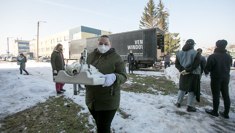 Kauno hospiso namai priėmė iš Norvegijos atkeliavusią paramą